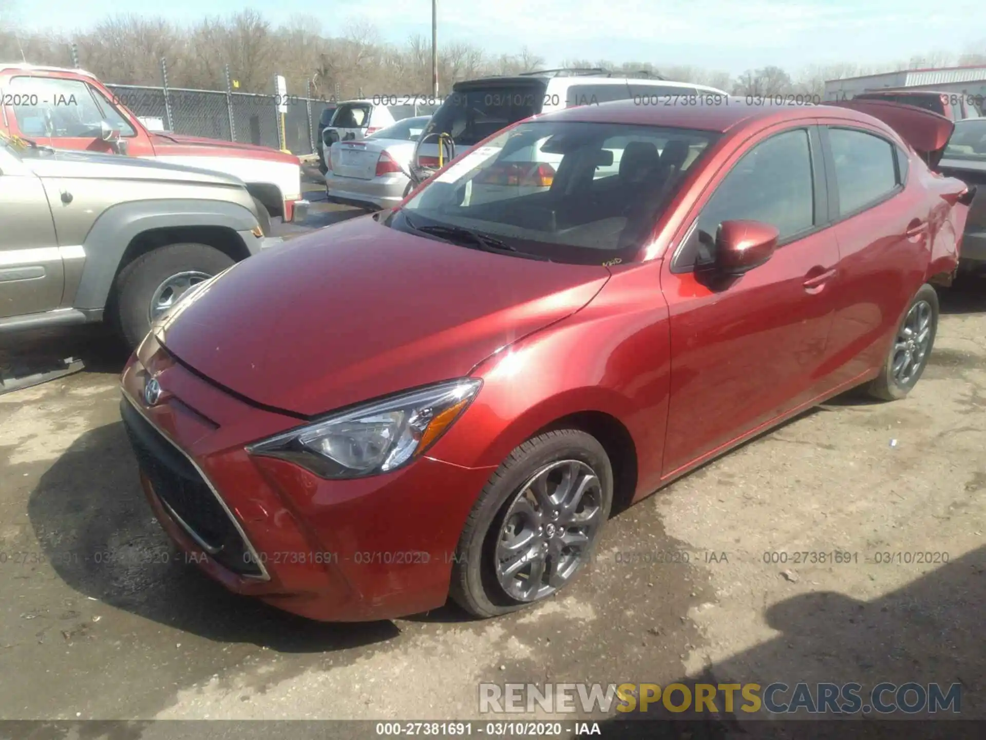 2 Photograph of a damaged car 3MYDLBYV9KY518512 TOYOTA YARIS 2019