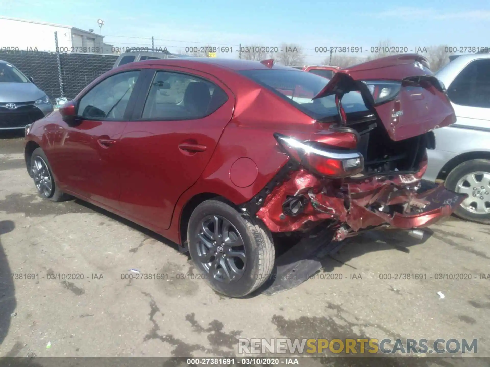 3 Photograph of a damaged car 3MYDLBYV9KY518512 TOYOTA YARIS 2019