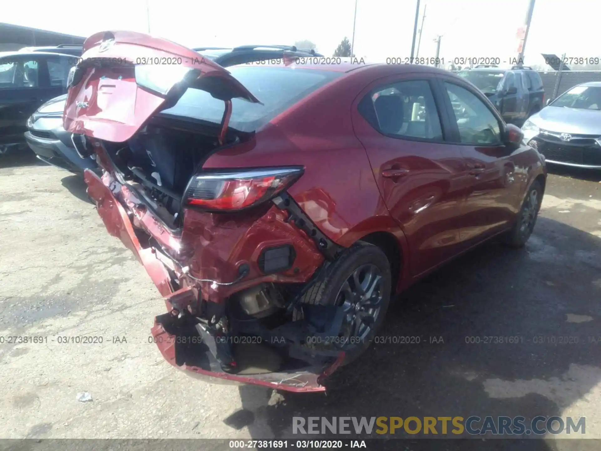 4 Photograph of a damaged car 3MYDLBYV9KY518512 TOYOTA YARIS 2019