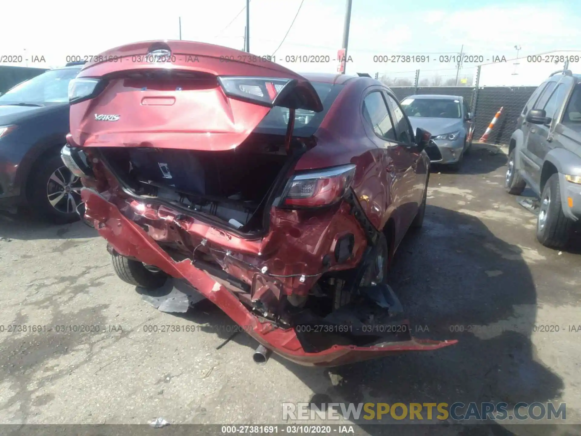 6 Photograph of a damaged car 3MYDLBYV9KY518512 TOYOTA YARIS 2019