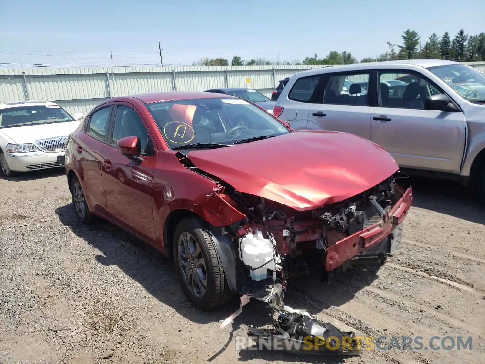 1 Photograph of a damaged car 3MYDLBYV9KY518557 TOYOTA YARIS 2019