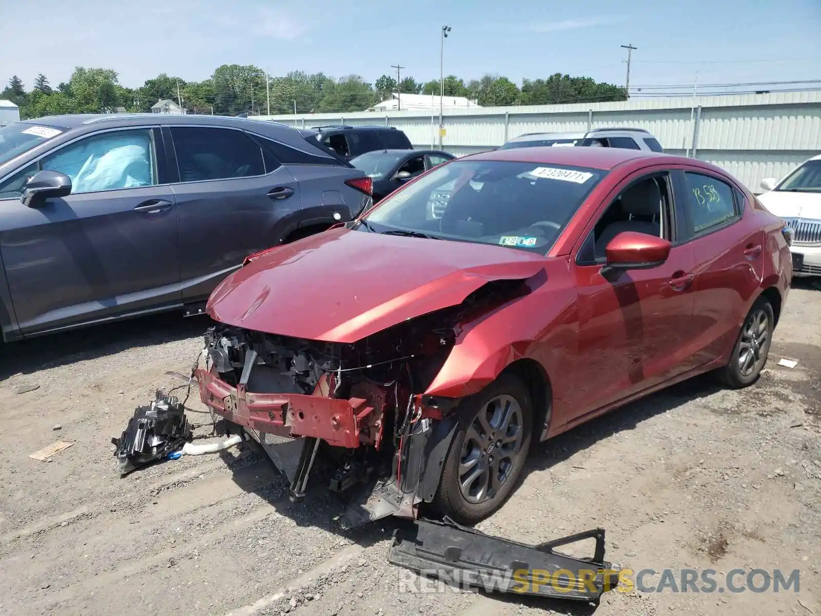 2 Photograph of a damaged car 3MYDLBYV9KY518557 TOYOTA YARIS 2019