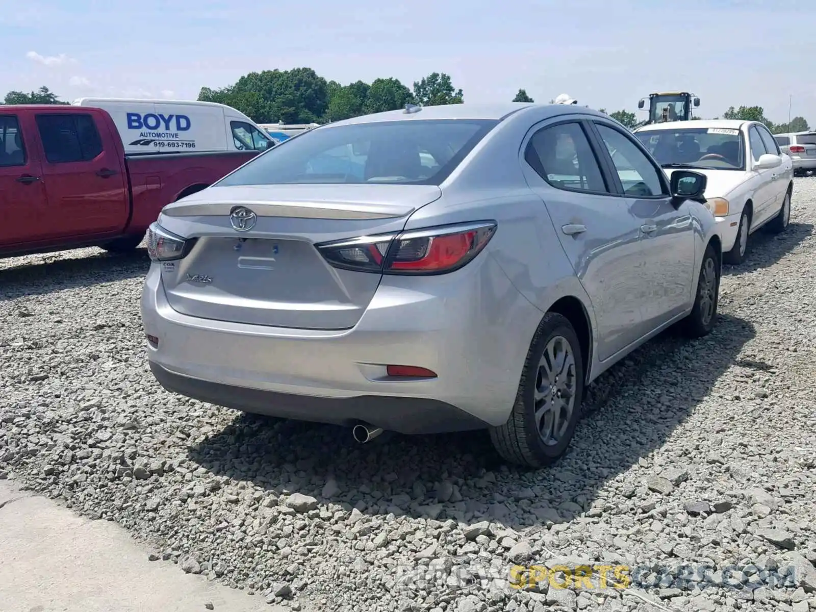 4 Photograph of a damaged car 3MYDLBYV9KY518798 TOYOTA YARIS 2019