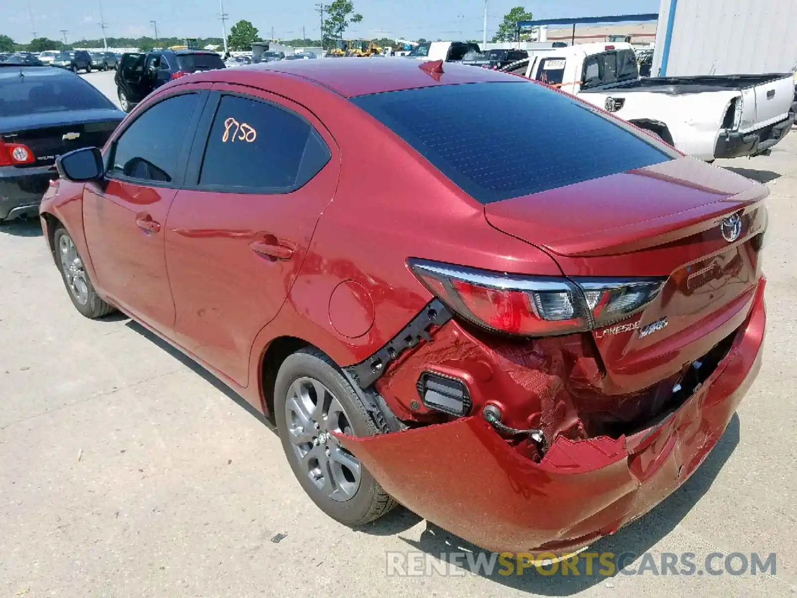 3 Photograph of a damaged car 3MYDLBYV9KY519210 TOYOTA YARIS 2019