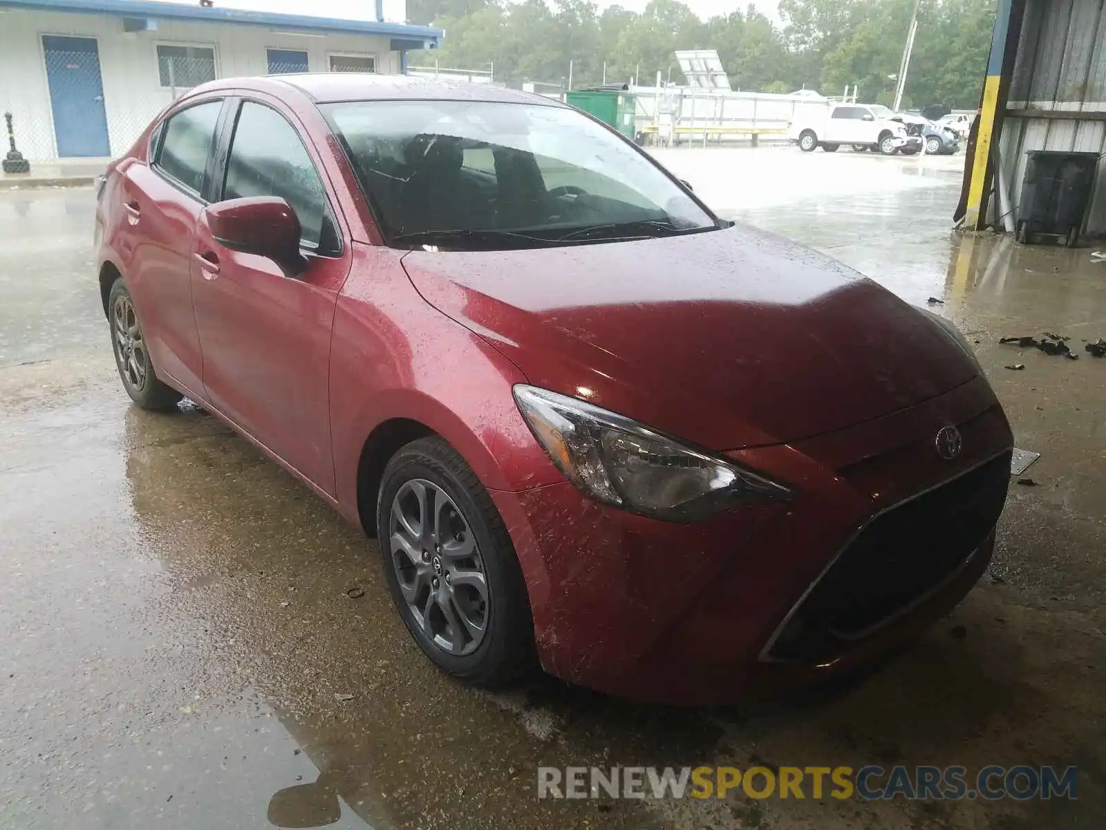 1 Photograph of a damaged car 3MYDLBYV9KY520602 TOYOTA YARIS 2019