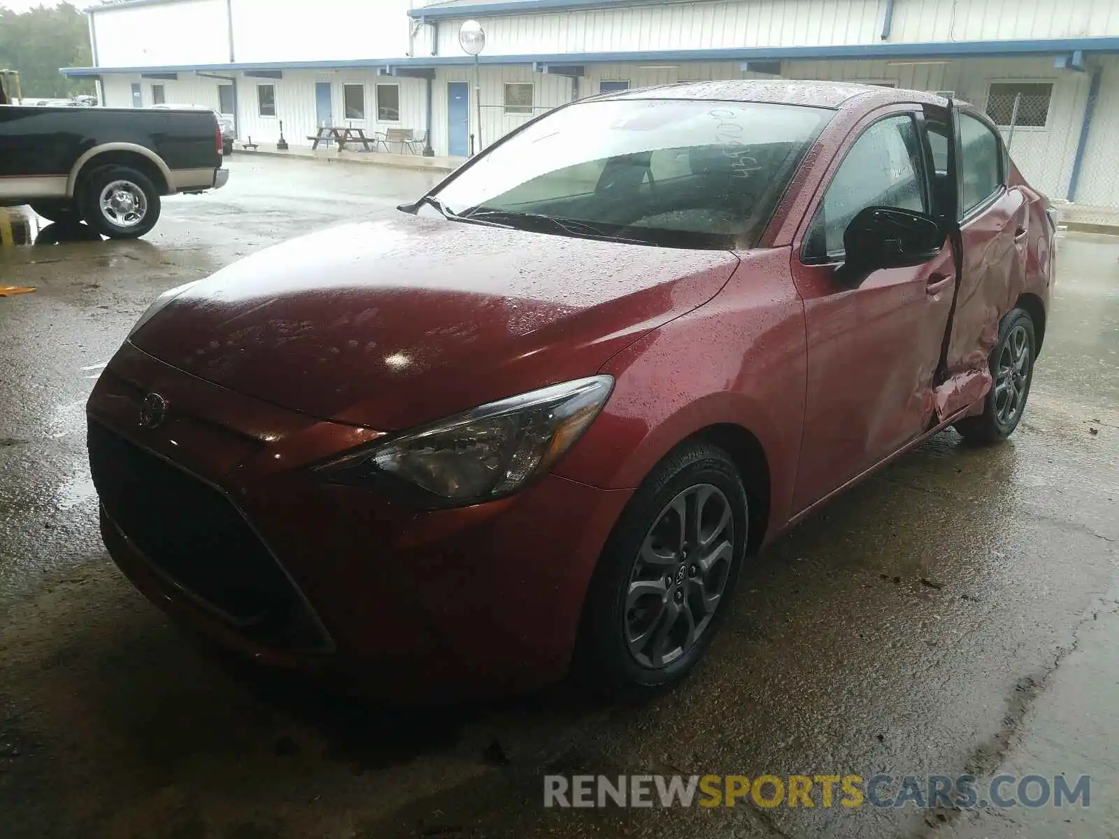 2 Photograph of a damaged car 3MYDLBYV9KY520602 TOYOTA YARIS 2019