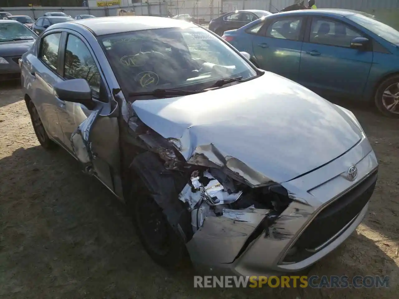 1 Photograph of a damaged car 3MYDLBYV9KY520650 TOYOTA YARIS 2019