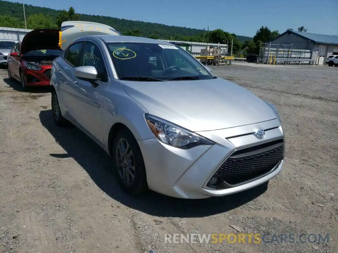 1 Photograph of a damaged car 3MYDLBYV9KY520938 TOYOTA YARIS 2019