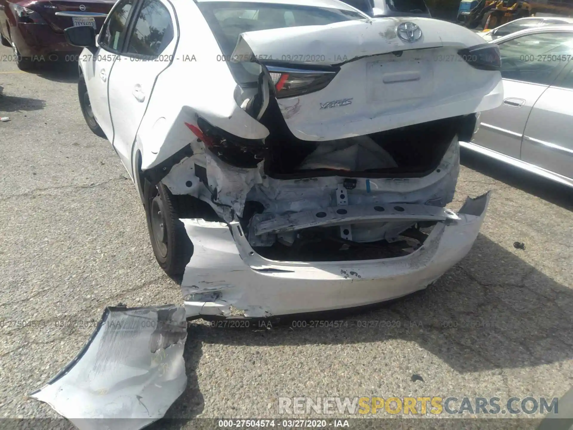 6 Photograph of a damaged car 3MYDLBYV9KY521524 TOYOTA YARIS 2019