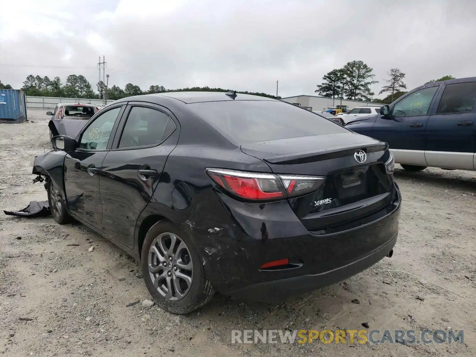 3 Photograph of a damaged car 3MYDLBYV9KY521555 TOYOTA YARIS 2019