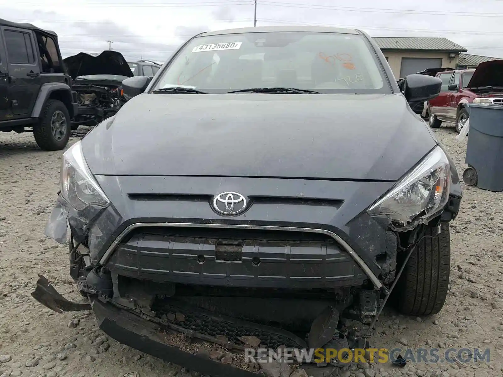 9 Photograph of a damaged car 3MYDLBYV9KY521961 TOYOTA YARIS 2019