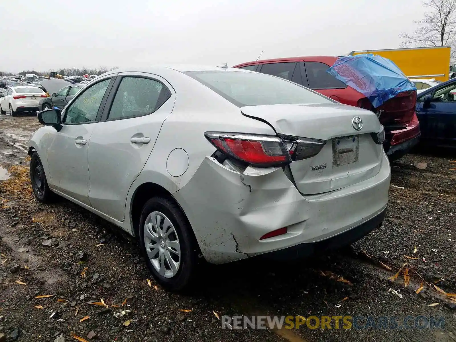 3 Photograph of a damaged car 3MYDLBYV9KY522124 TOYOTA YARIS 2019