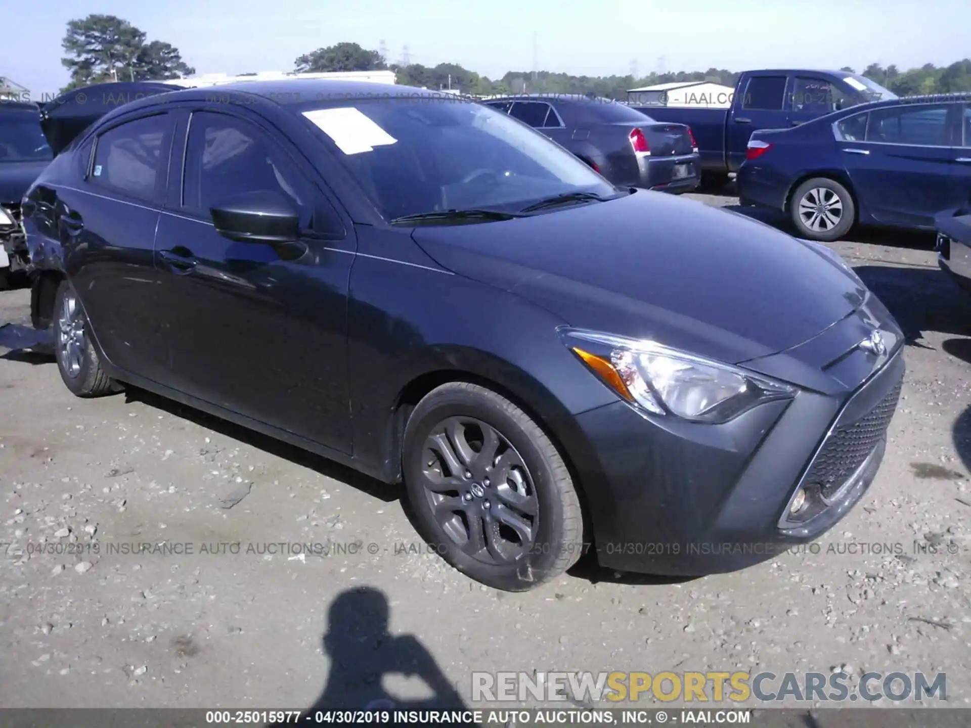 1 Photograph of a damaged car 3MYDLBYV9KY522477 TOYOTA YARIS 2019