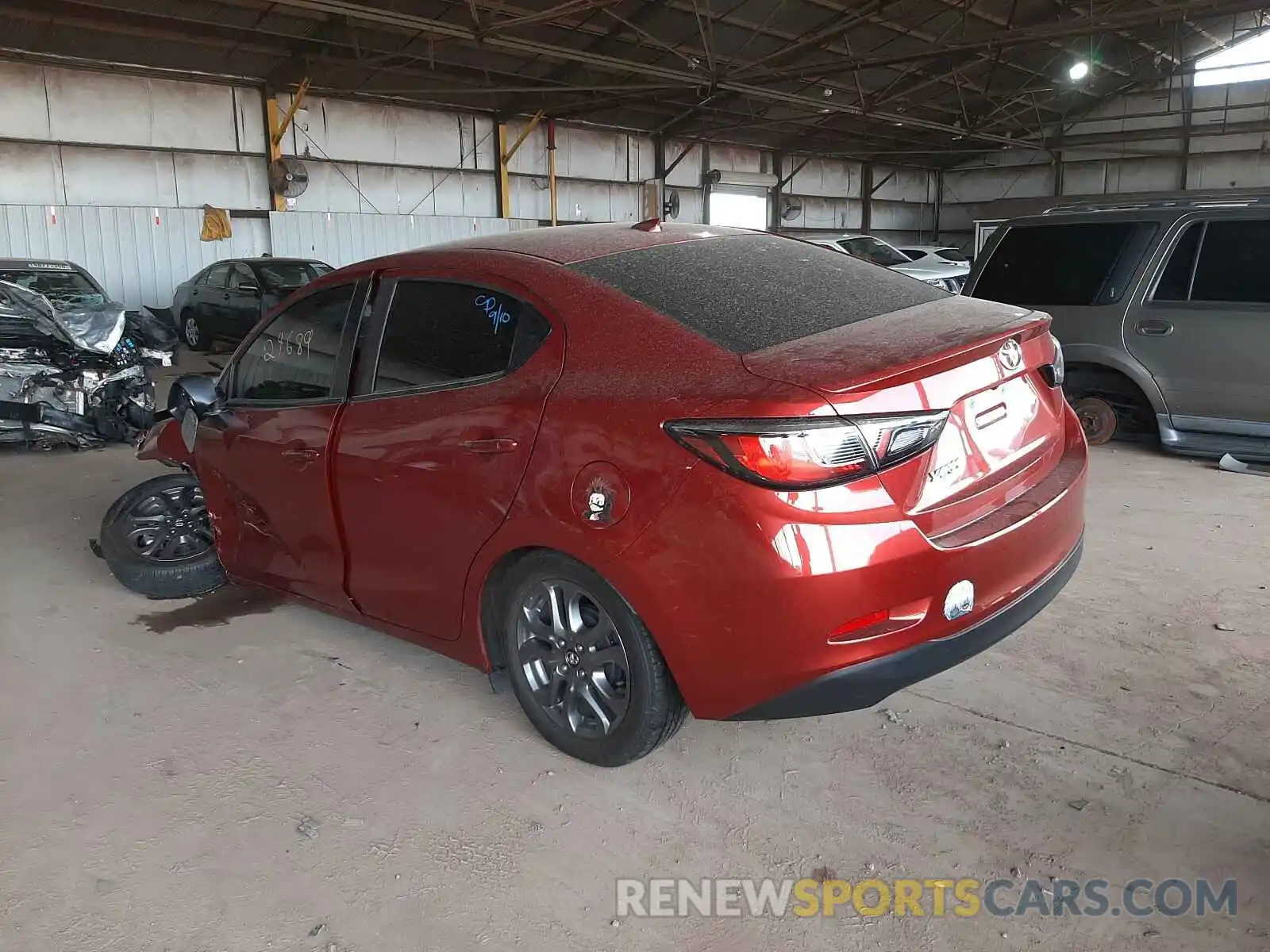 3 Photograph of a damaged car 3MYDLBYV9KY522933 TOYOTA YARIS 2019