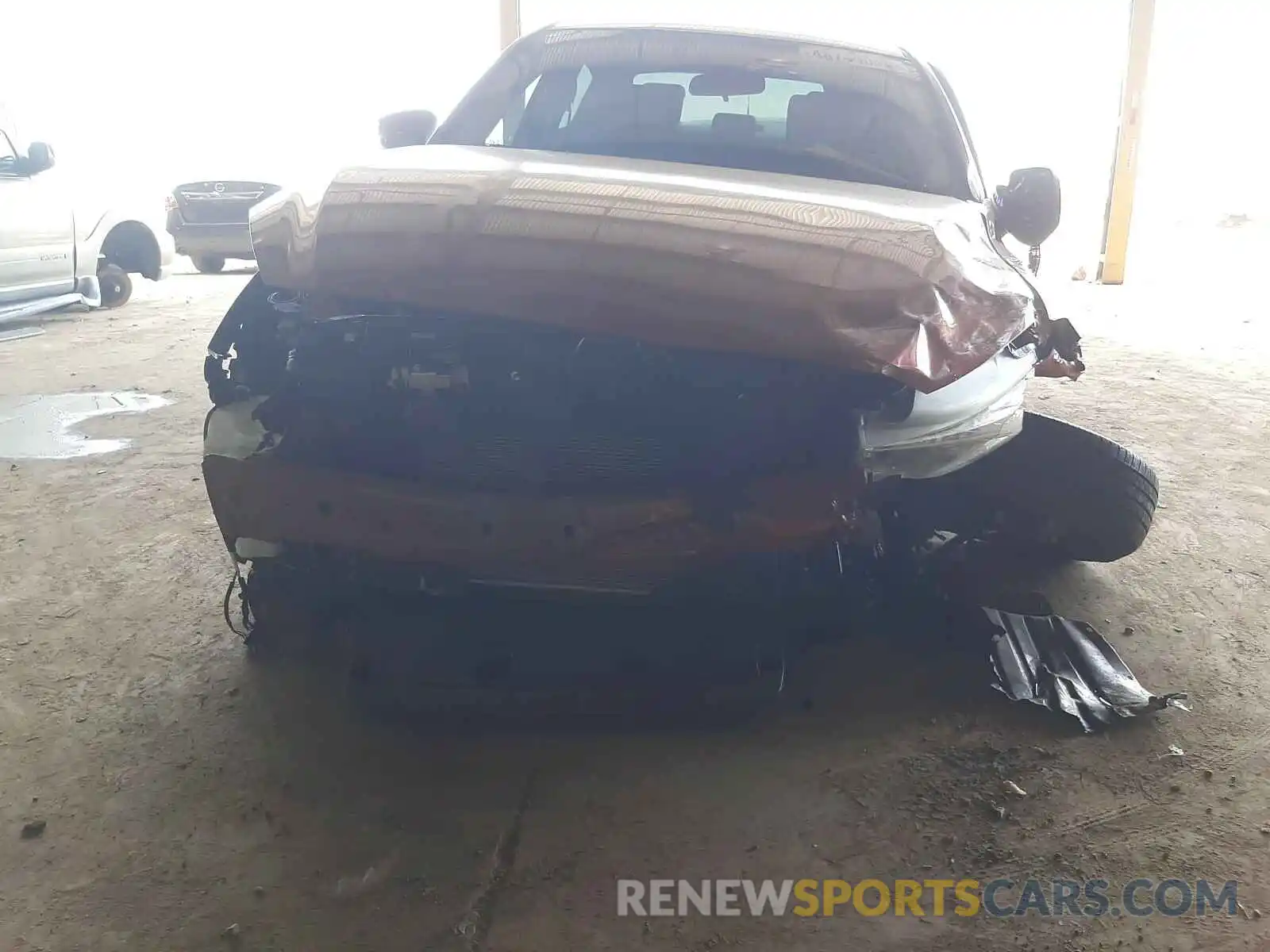 9 Фотография поврежденного автомобиля 3MYDLBYV9KY522933 TOYOTA YARIS 2019