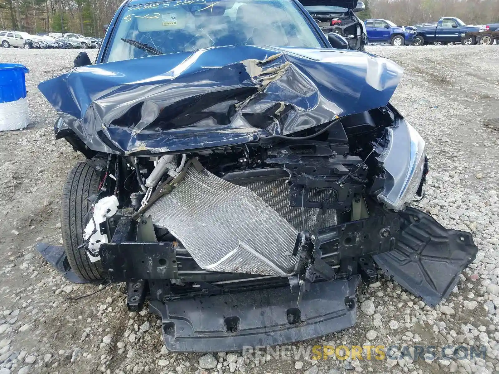 9 Photograph of a damaged car 3MYDLBYV9KY524679 TOYOTA YARIS 2019