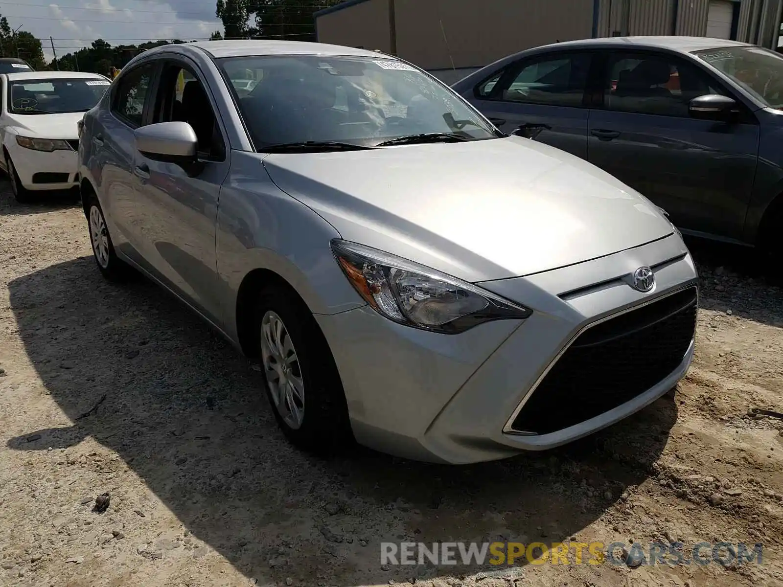 1 Photograph of a damaged car 3MYDLBYV9KY524908 TOYOTA YARIS 2019