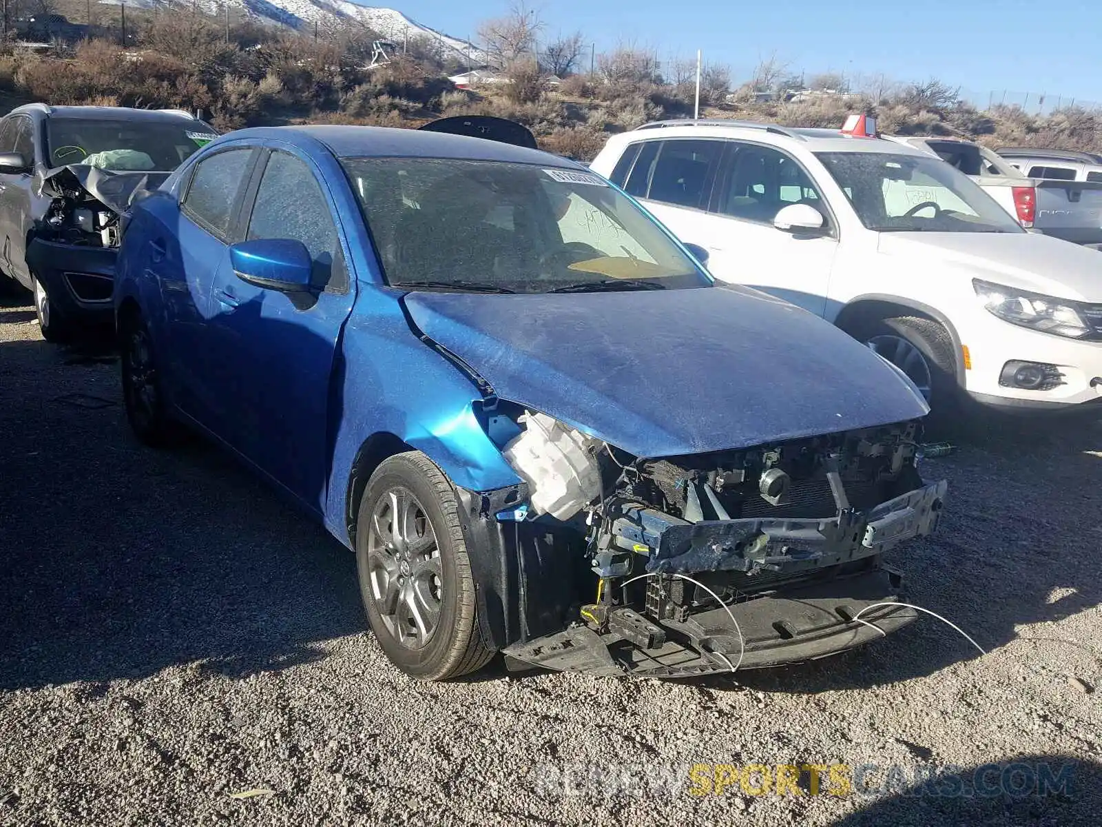 1 Photograph of a damaged car 3MYDLBYV9KY525783 TOYOTA YARIS 2019