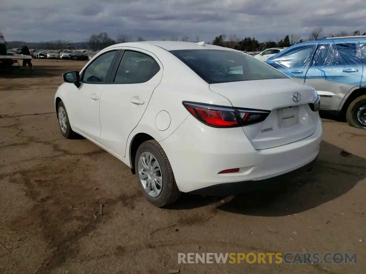 3 Photograph of a damaged car 3MYDLBYV9KY525850 TOYOTA YARIS 2019