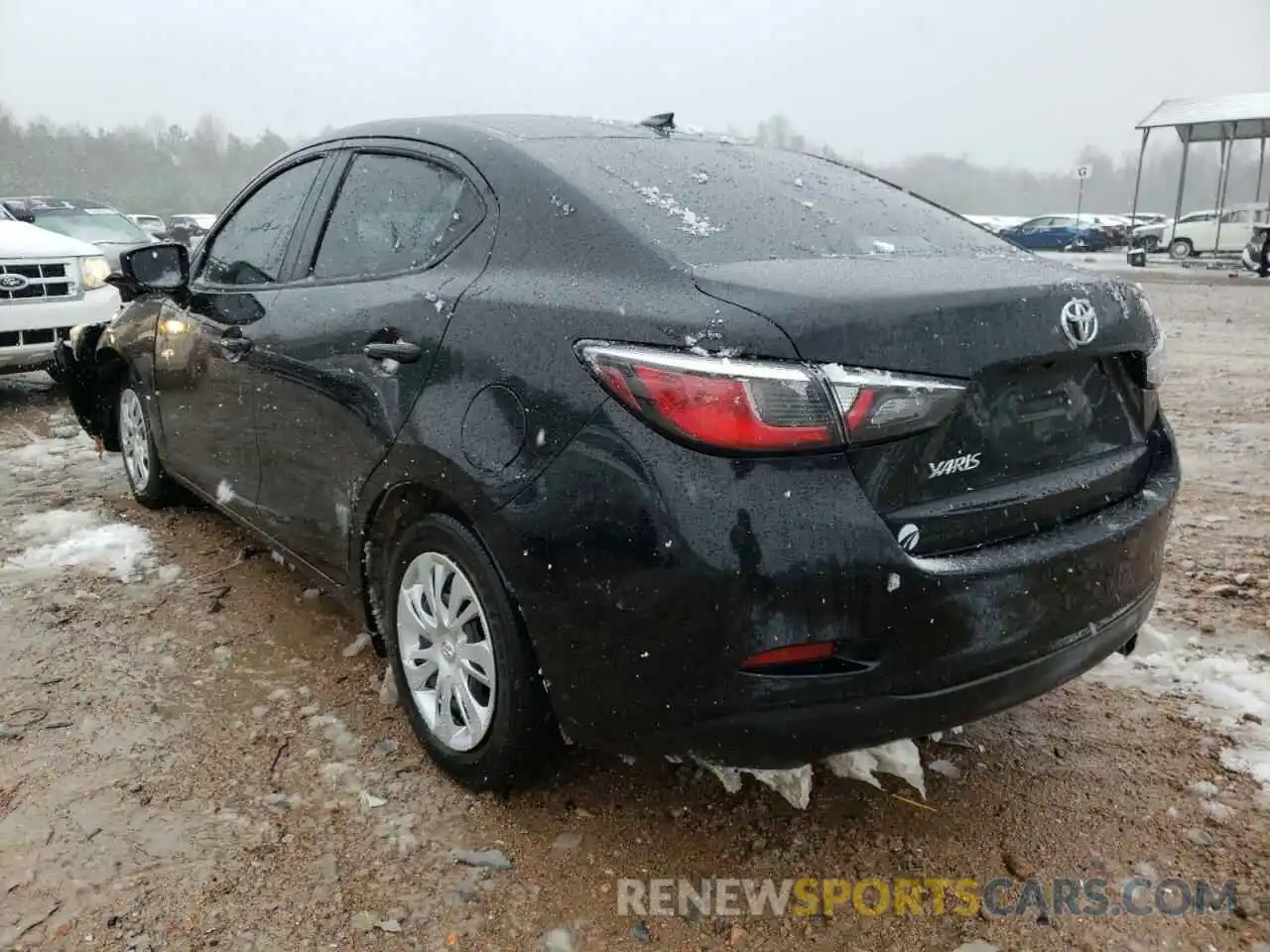 3 Photograph of a damaged car 3MYDLBYV9KY526237 TOYOTA YARIS 2019