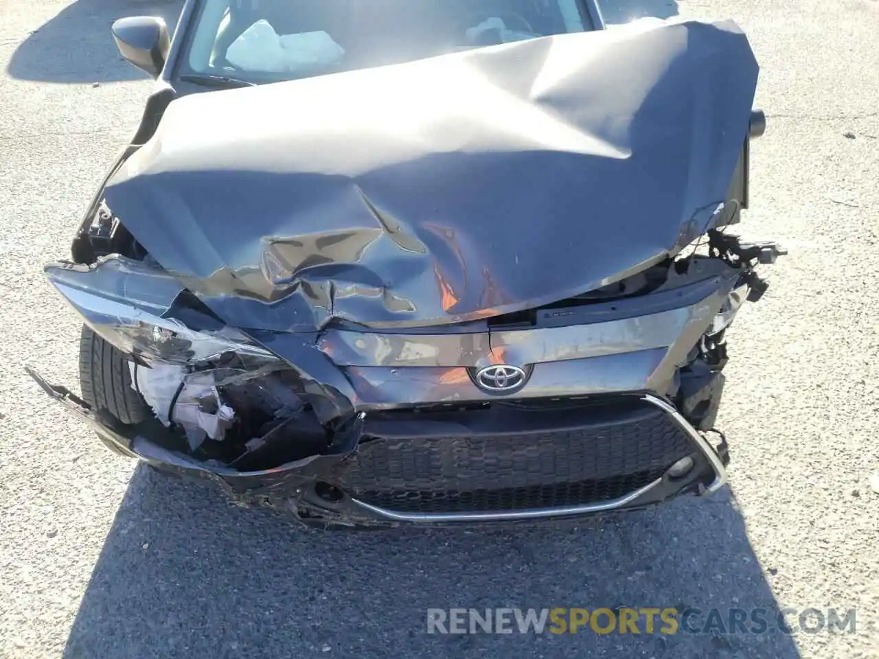 7 Photograph of a damaged car 3MYDLBYV9KY528263 TOYOTA YARIS 2019