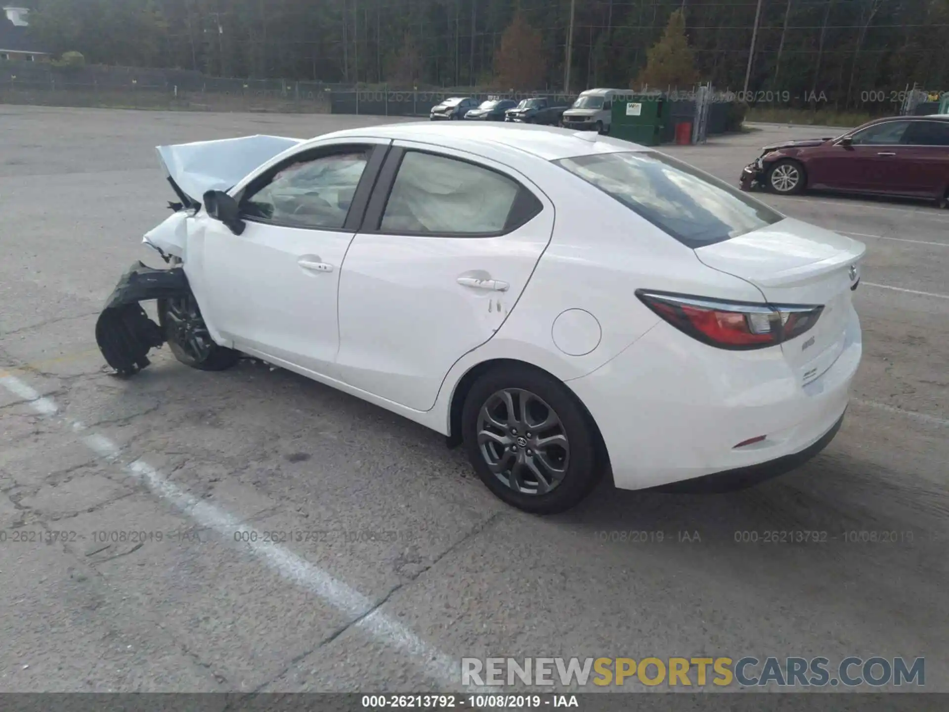 3 Photograph of a damaged car 3MYDLBYV9KY528702 TOYOTA YARIS 2019