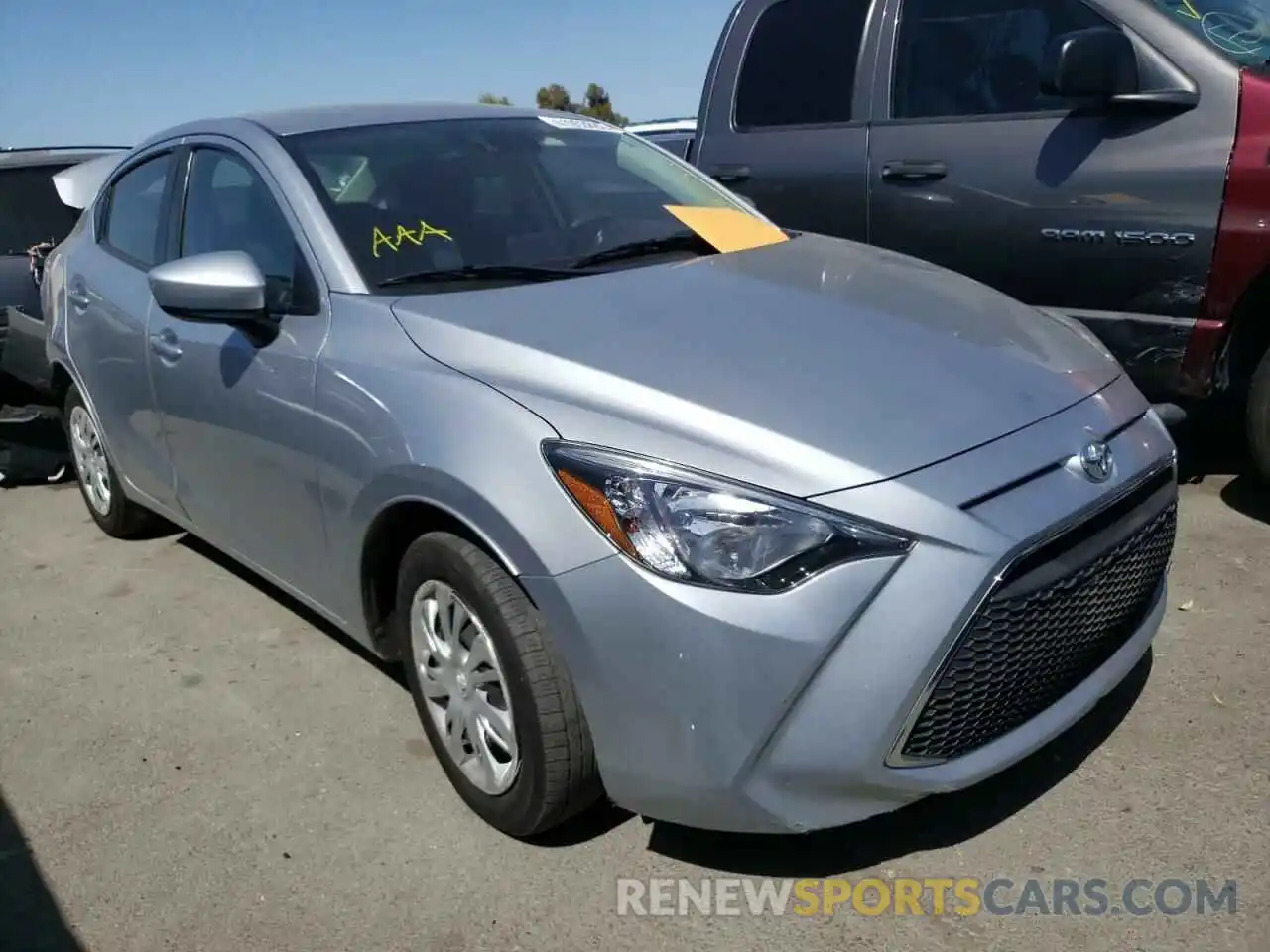 1 Photograph of a damaged car 3MYDLBYVXKY500696 TOYOTA YARIS 2019