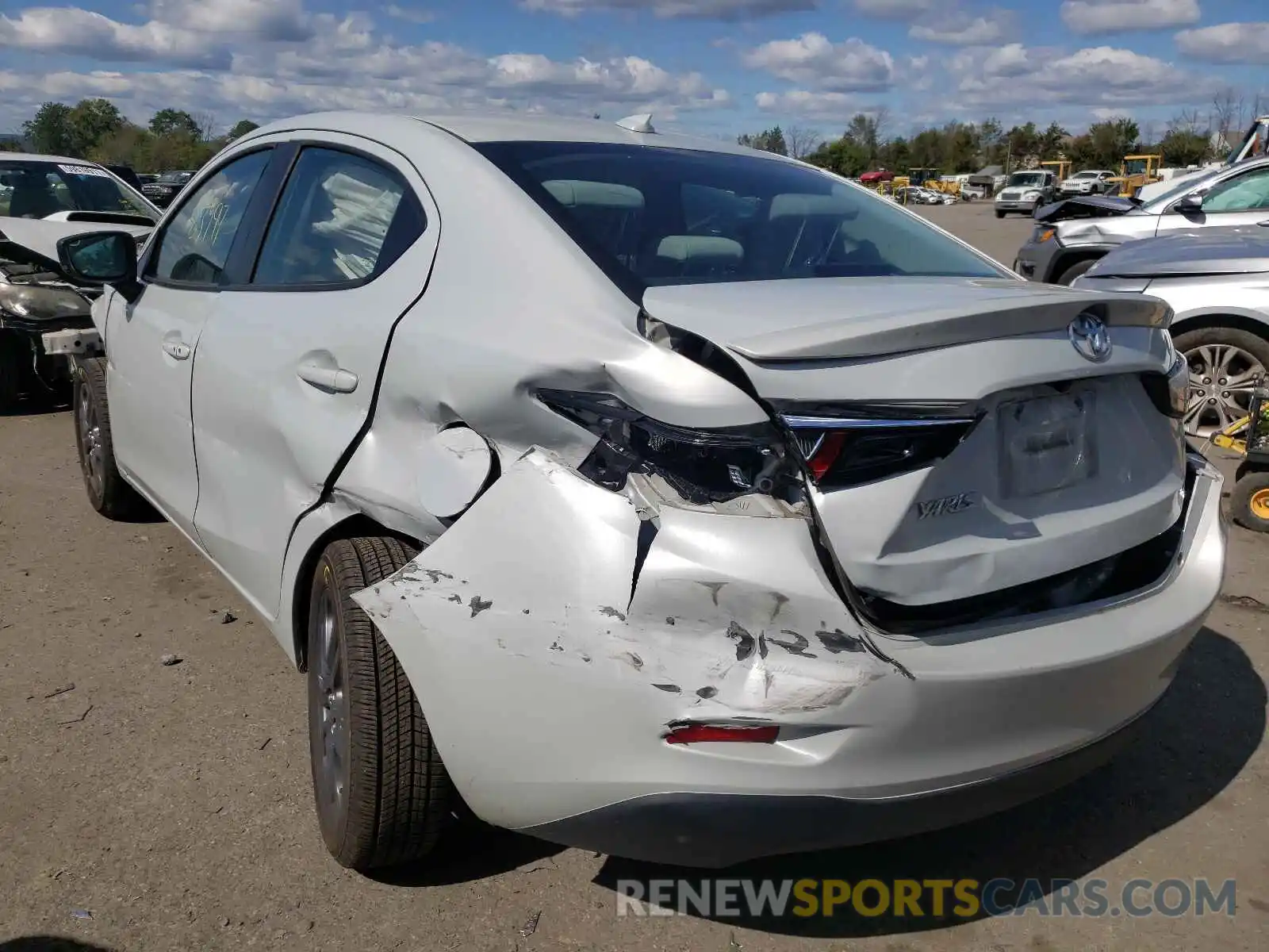 3 Photograph of a damaged car 3MYDLBYVXKY504652 TOYOTA YARIS 2019