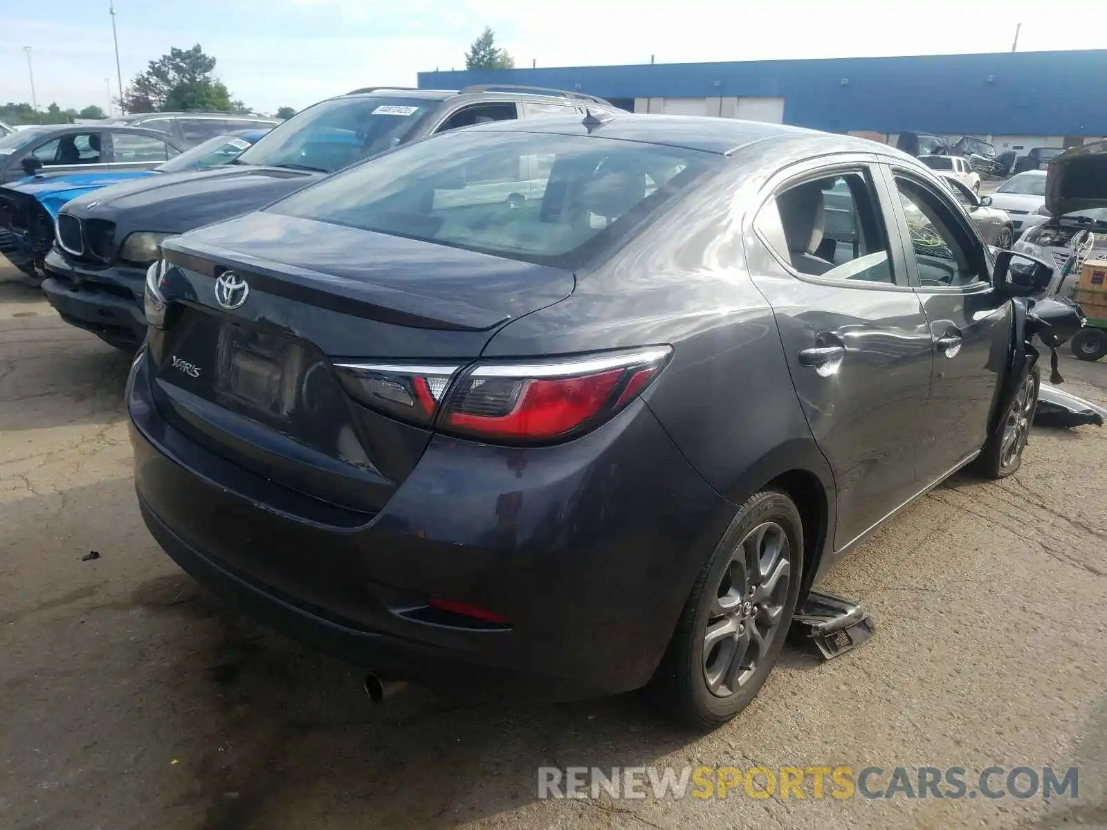 4 Photograph of a damaged car 3MYDLBYVXKY504814 TOYOTA YARIS 2019