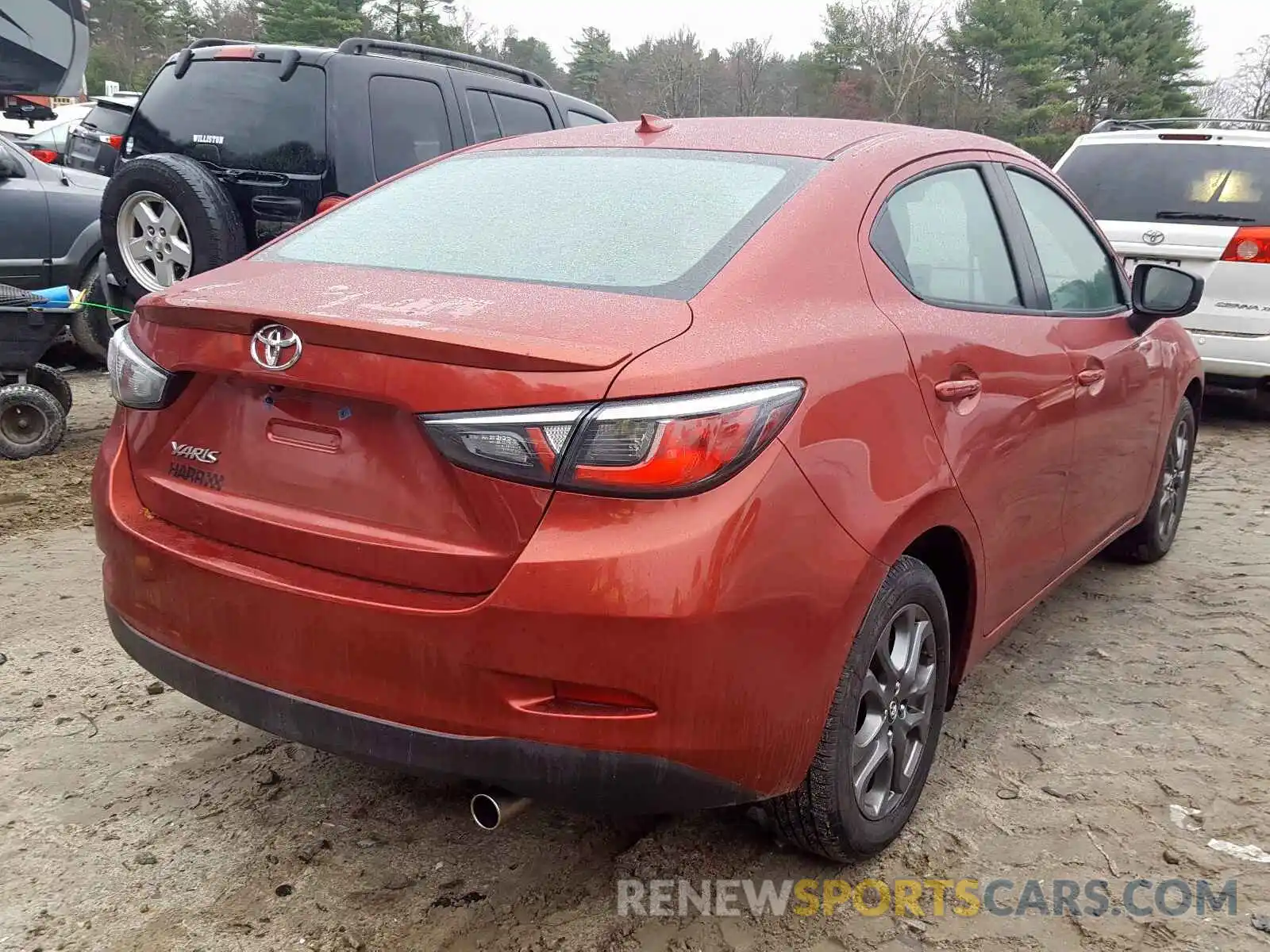 4 Photograph of a damaged car 3MYDLBYVXKY506255 TOYOTA YARIS 2019