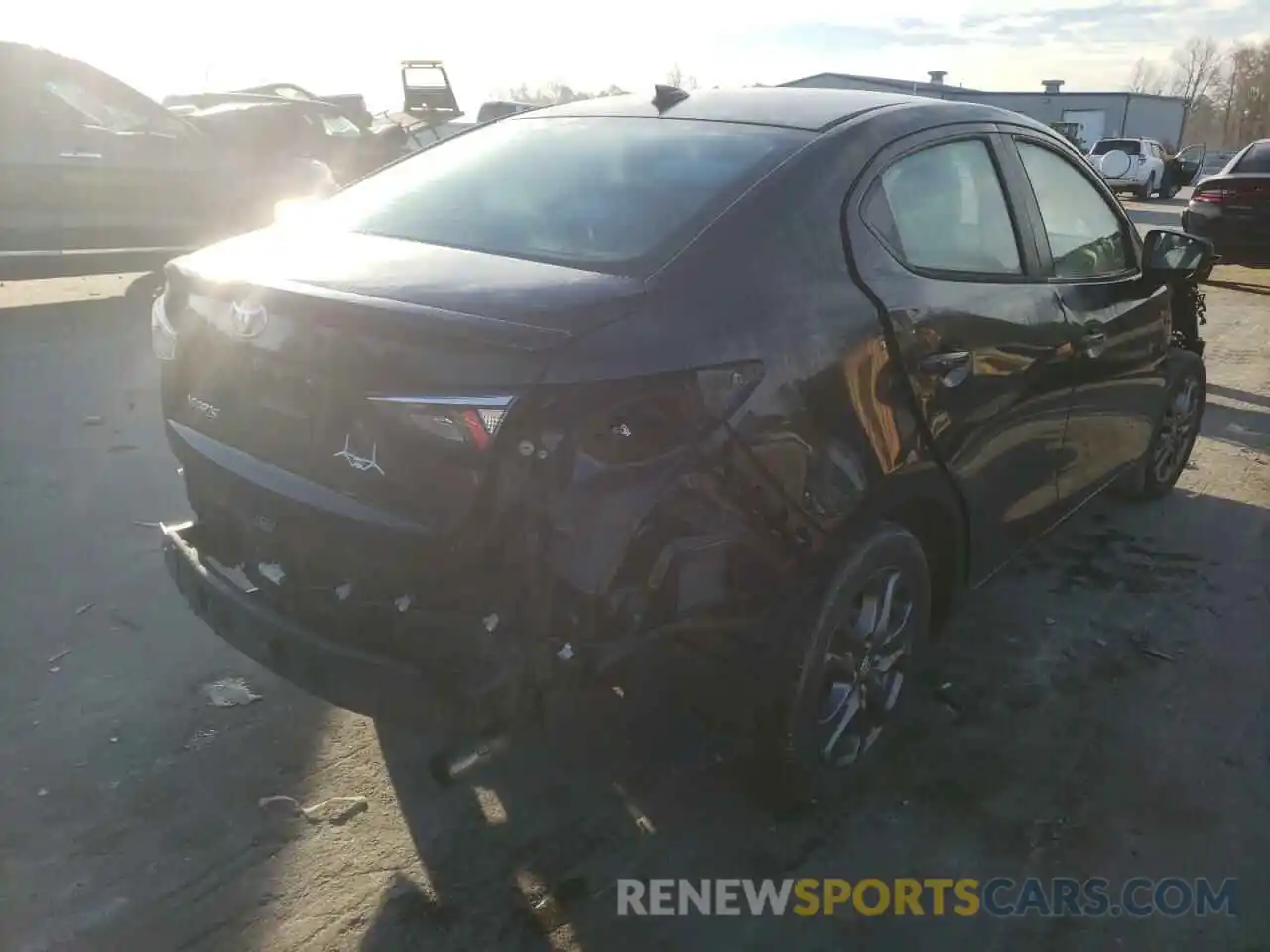 4 Photograph of a damaged car 3MYDLBYVXKY507664 TOYOTA YARIS 2019