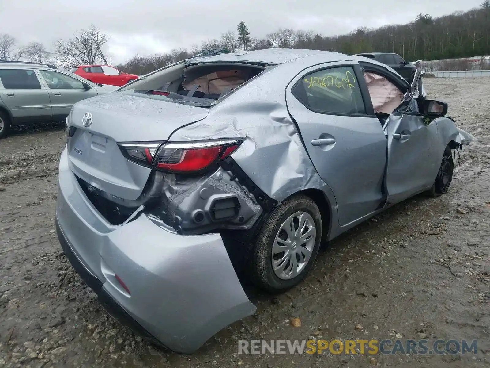 4 Photograph of a damaged car 3MYDLBYVXKY508555 TOYOTA YARIS 2019