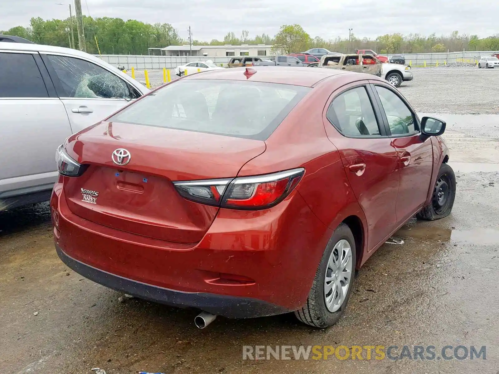 4 Photograph of a damaged car 3MYDLBYVXKY509298 TOYOTA YARIS 2019