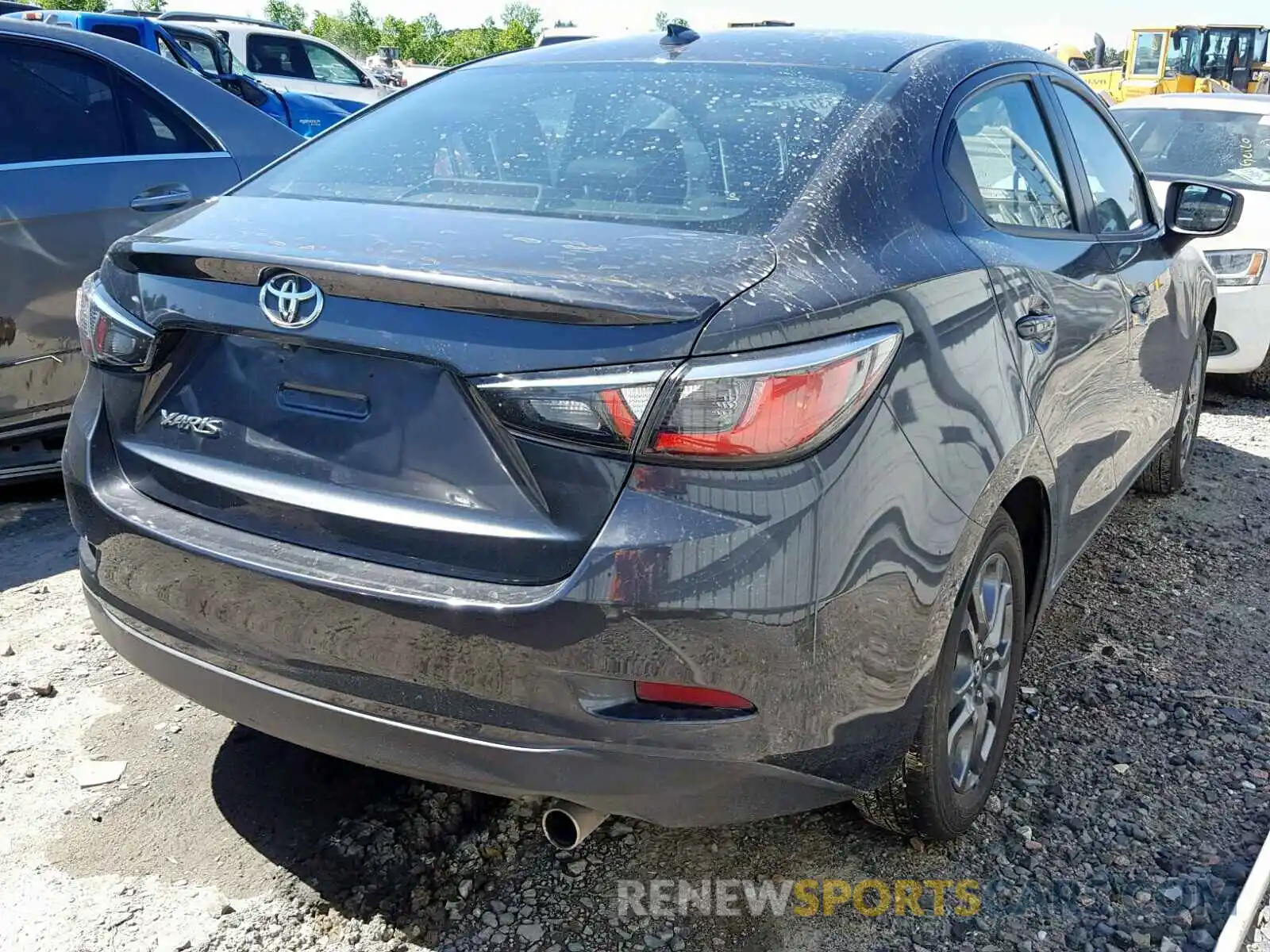 4 Photograph of a damaged car 3MYDLBYVXKY509642 TOYOTA YARIS 2019