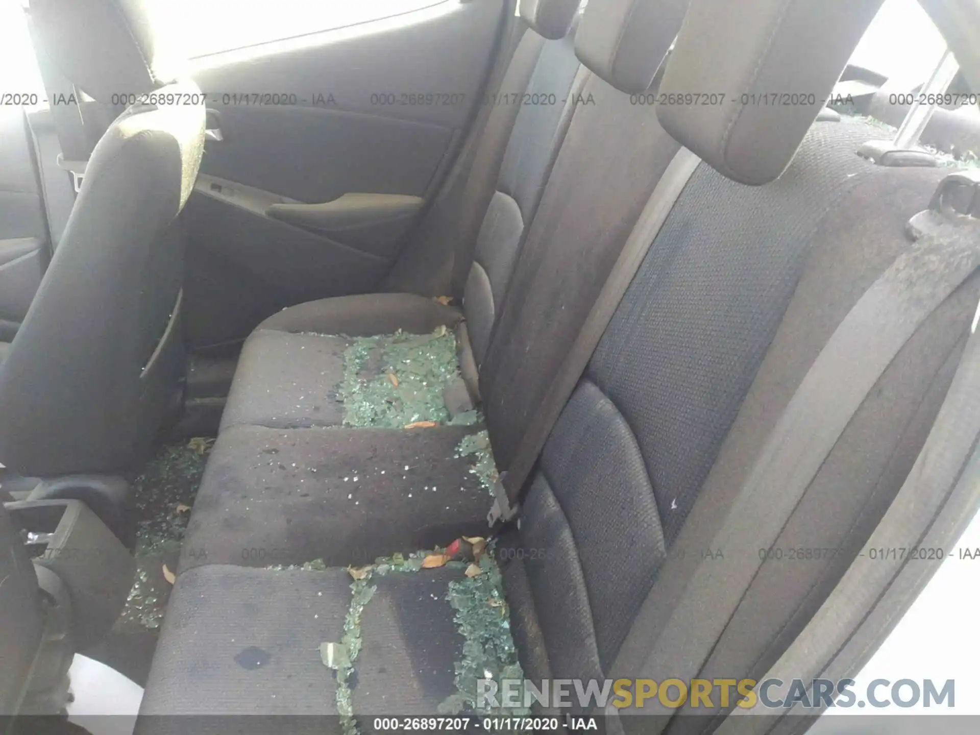 8 Photograph of a damaged car 3MYDLBYVXKY510435 TOYOTA YARIS 2019