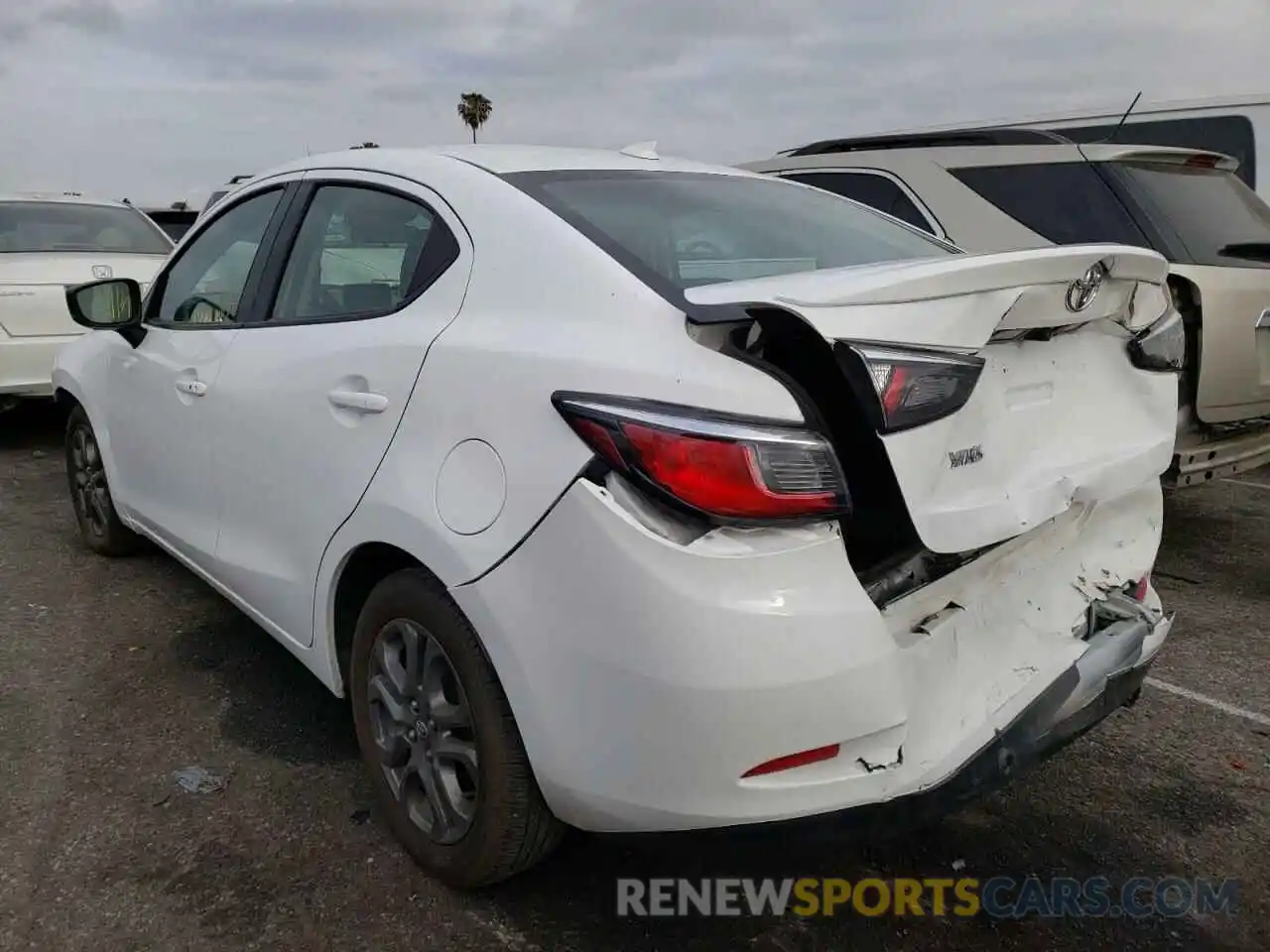 3 Photograph of a damaged car 3MYDLBYVXKY511584 TOYOTA YARIS 2019