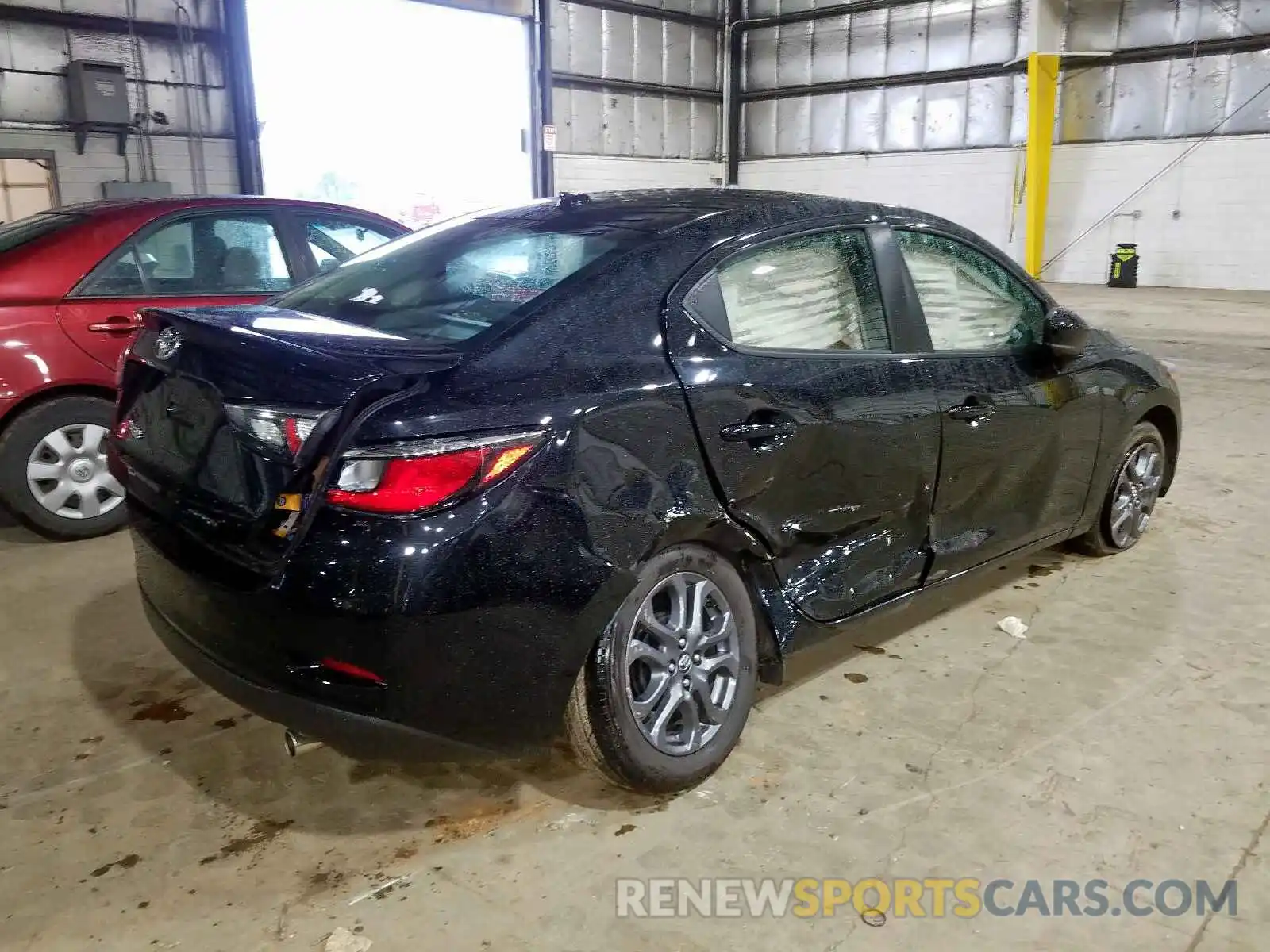 4 Photograph of a damaged car 3MYDLBYVXKY511603 TOYOTA YARIS 2019