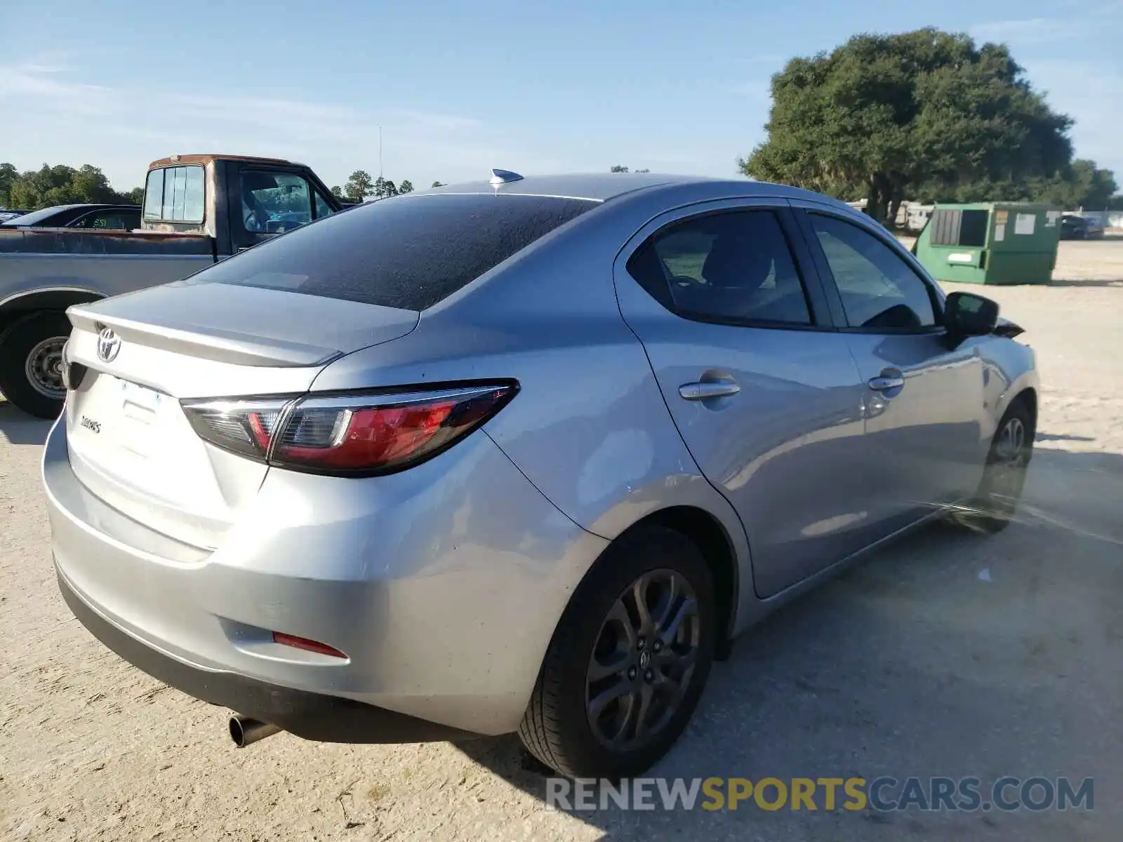 4 Photograph of a damaged car 3MYDLBYVXKY511794 TOYOTA YARIS 2019