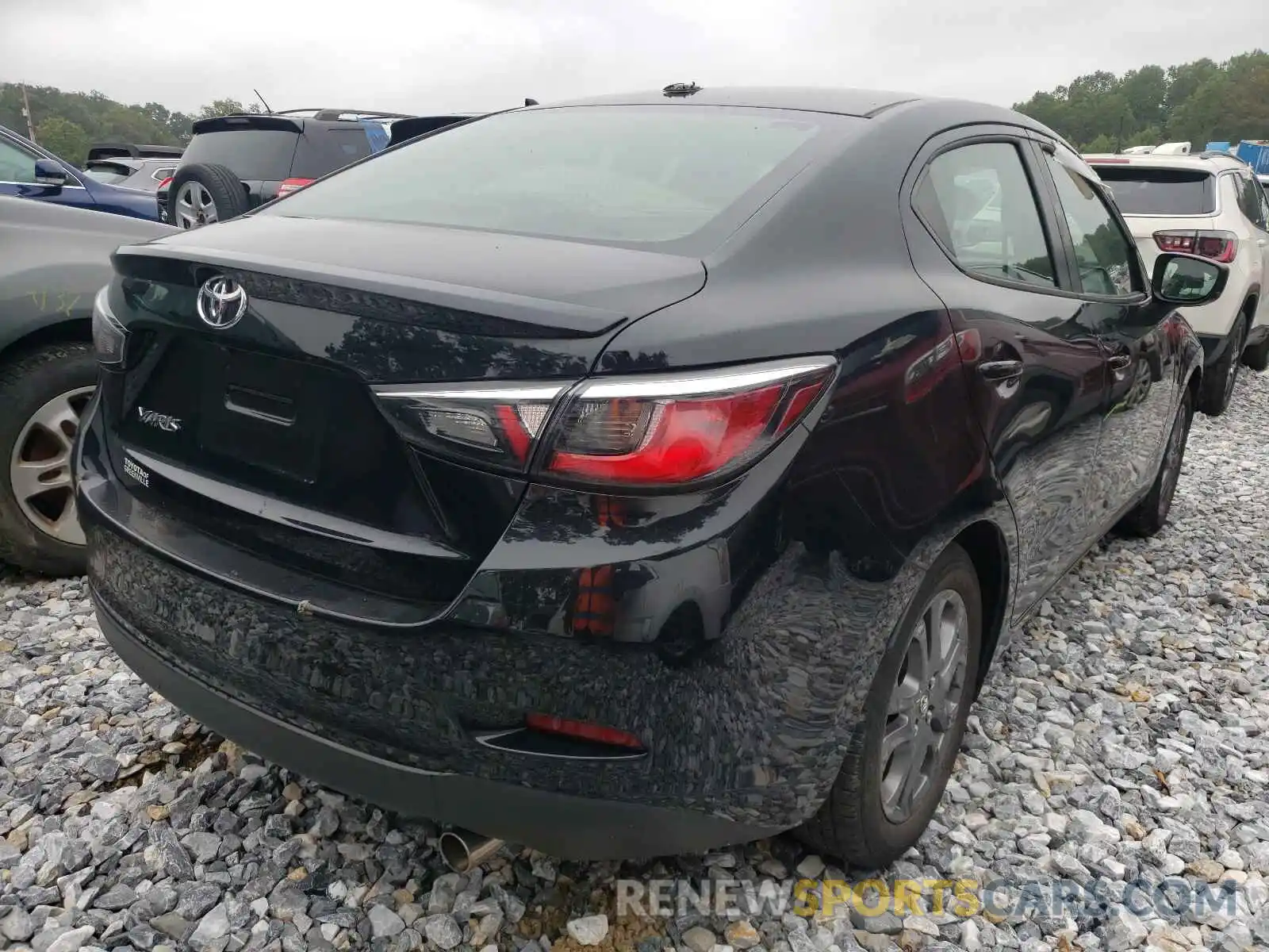 4 Photograph of a damaged car 3MYDLBYVXKY512038 TOYOTA YARIS 2019