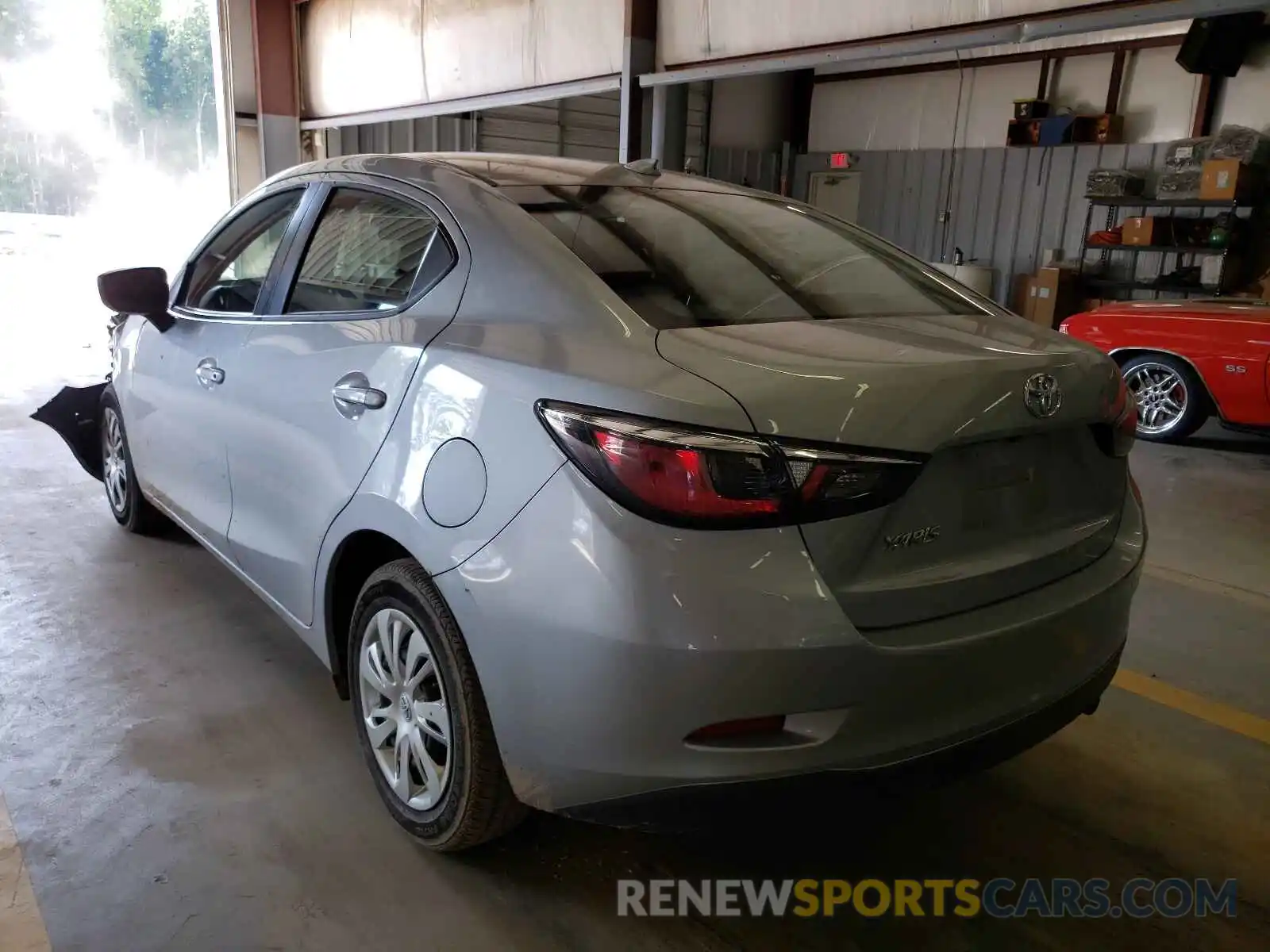 3 Photograph of a damaged car 3MYDLBYVXKY513528 TOYOTA YARIS 2019