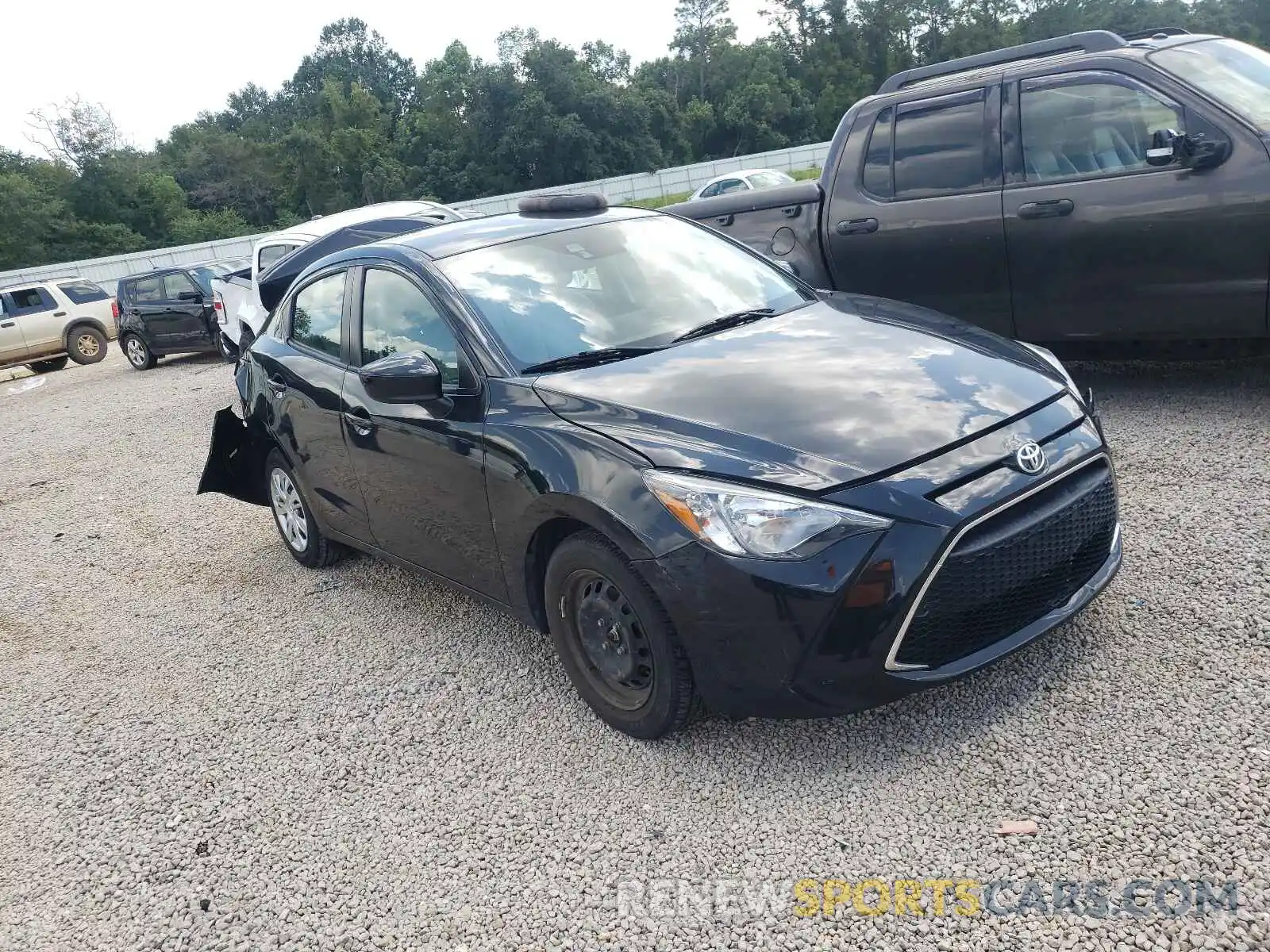 1 Photograph of a damaged car 3MYDLBYVXKY513903 TOYOTA YARIS 2019