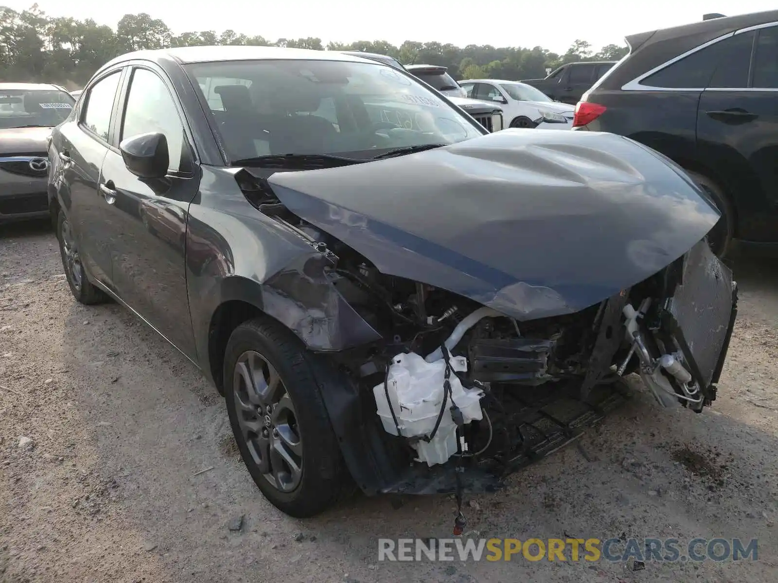 1 Photograph of a damaged car 3MYDLBYVXKY514131 TOYOTA YARIS 2019