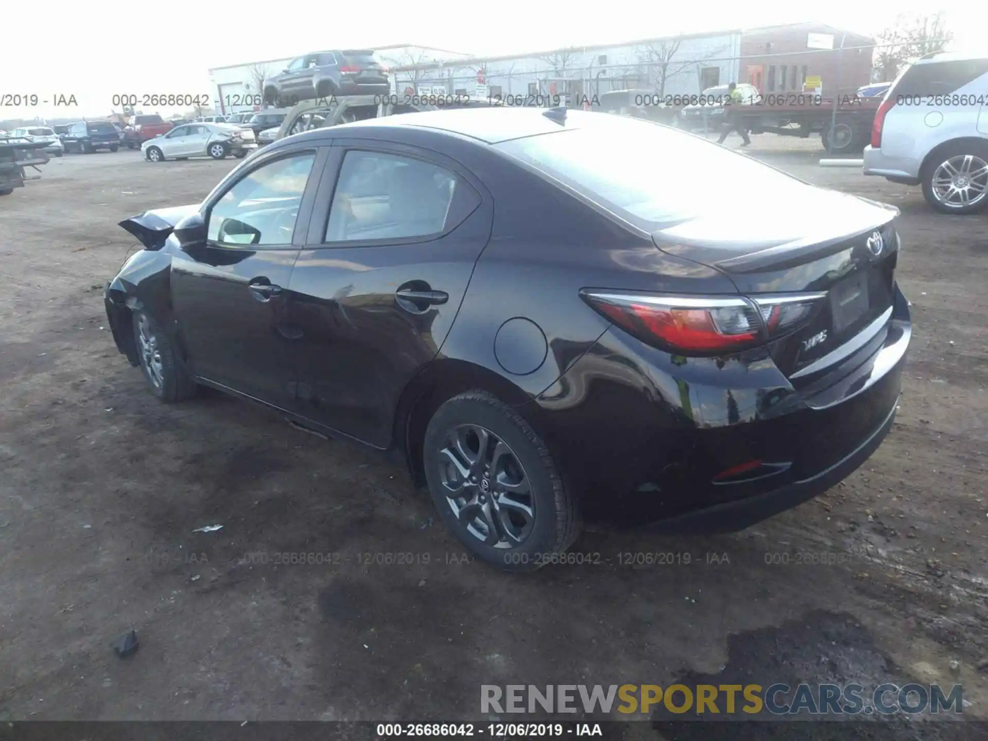 3 Фотография поврежденного автомобиля 3MYDLBYVXKY515232 TOYOTA YARIS 2019