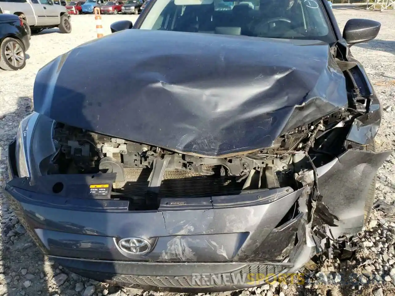 9 Photograph of a damaged car 3MYDLBYVXKY517031 TOYOTA YARIS 2019