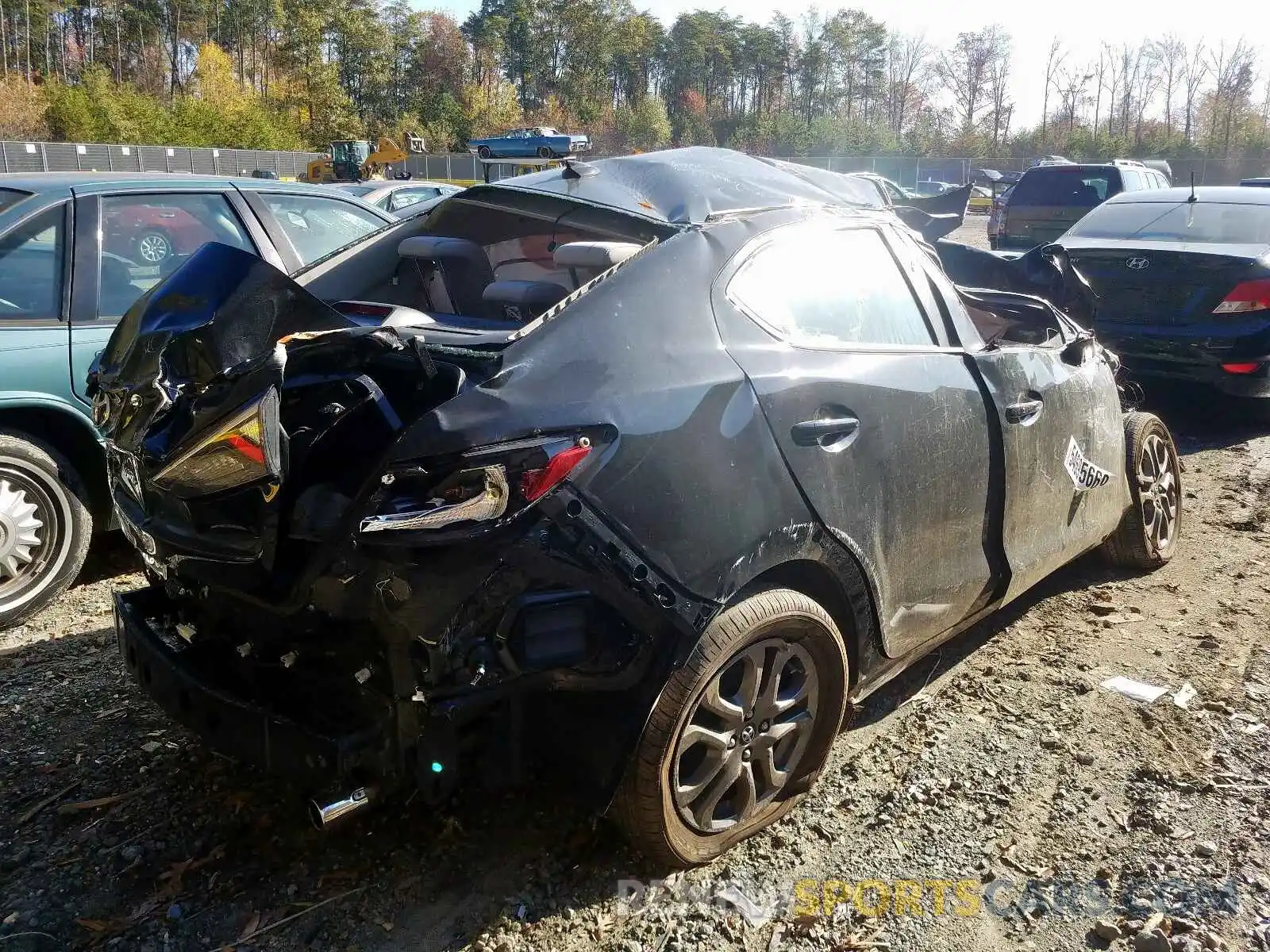 4 Photograph of a damaged car 3MYDLBYVXKY517451 TOYOTA YARIS 2019