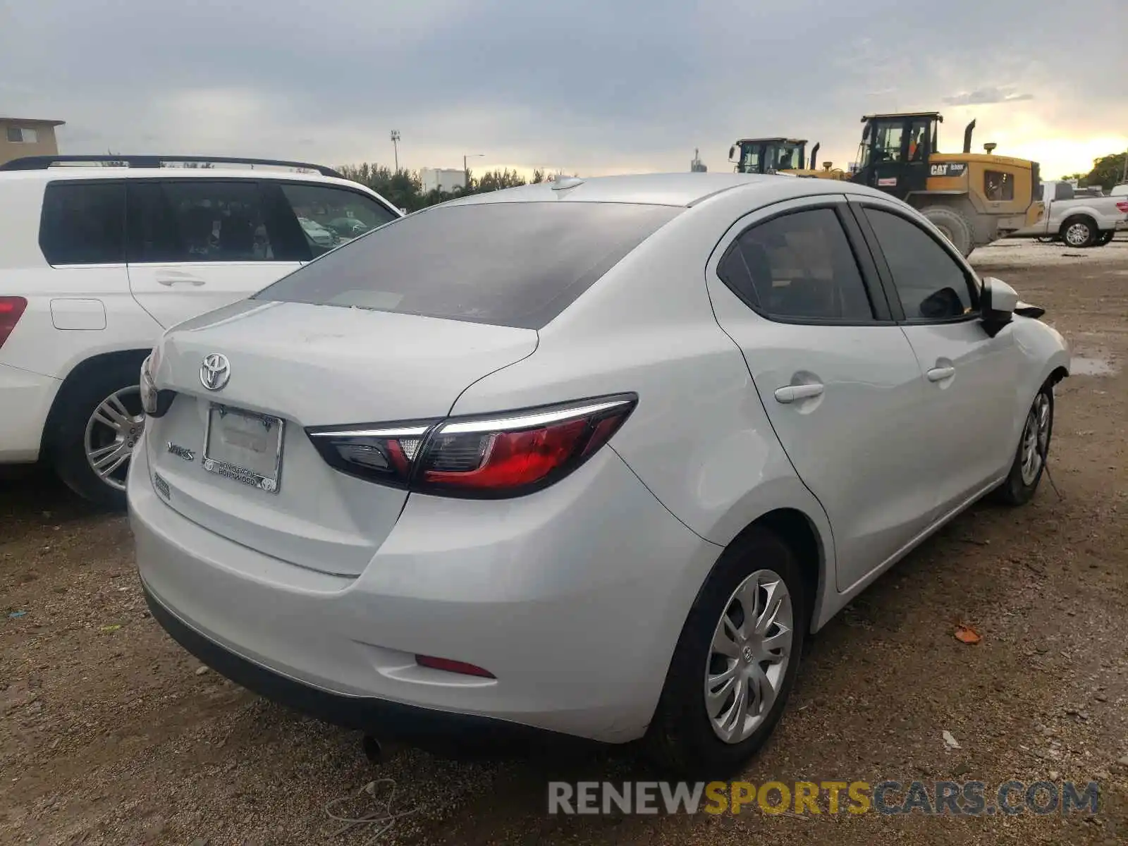 4 Photograph of a damaged car 3MYDLBYVXKY519829 TOYOTA YARIS 2019