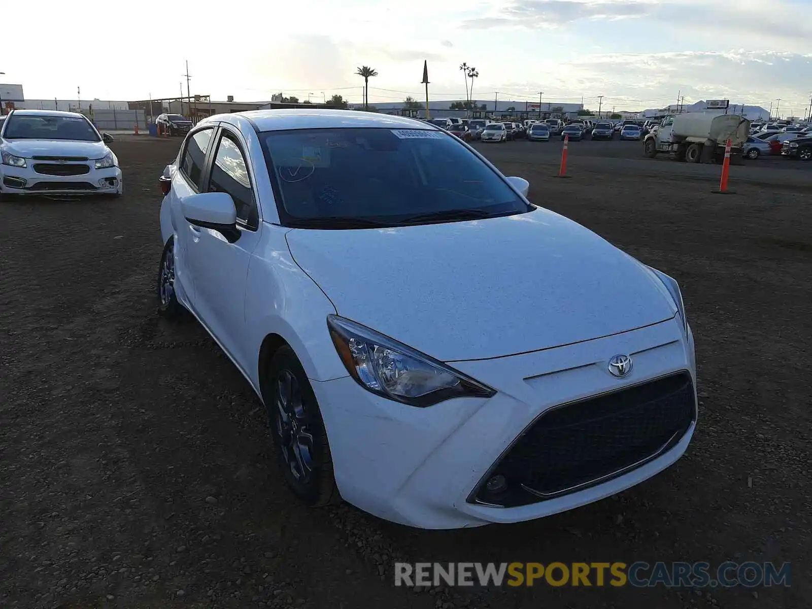 1 Photograph of a damaged car 3MYDLBYVXKY520740 TOYOTA YARIS 2019