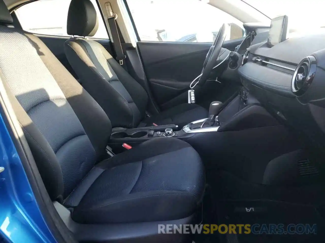 5 Photograph of a damaged car 3MYDLBYVXKY521404 TOYOTA YARIS 2019