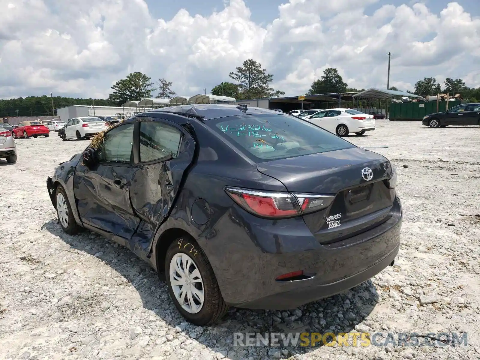 3 Photograph of a damaged car 3MYDLBYVXKY522326 TOYOTA YARIS 2019