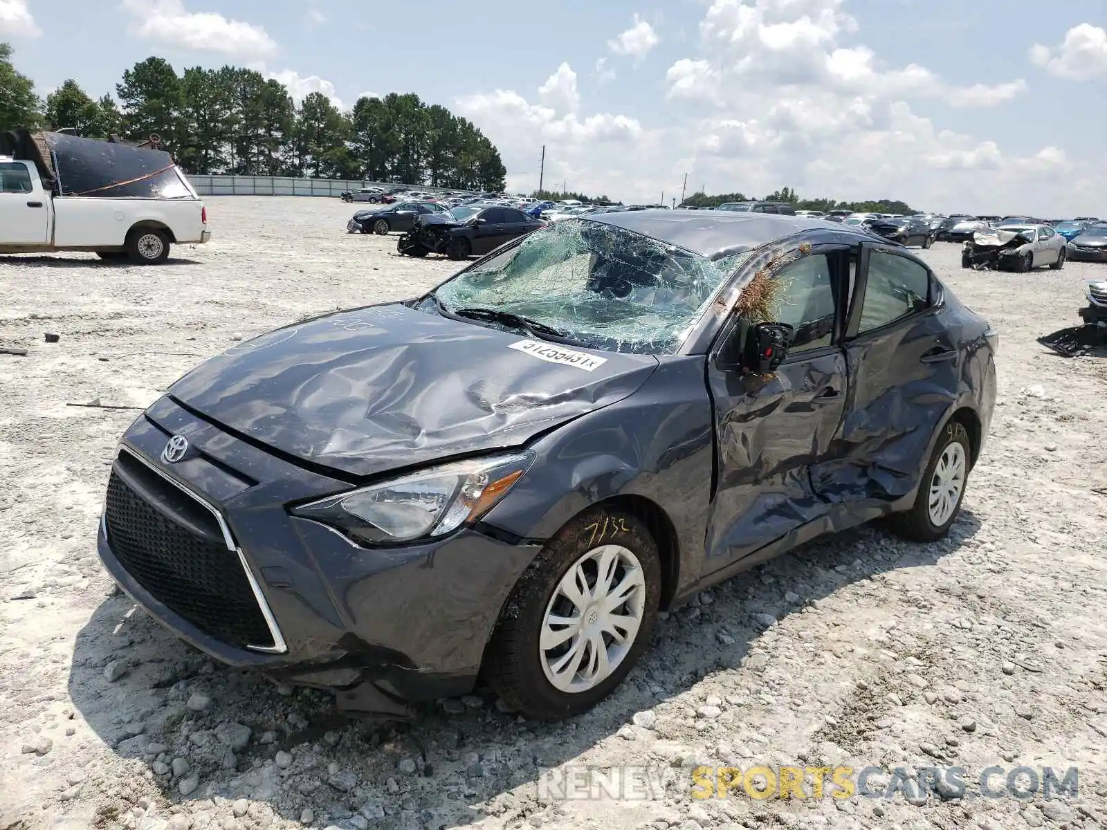 9 Photograph of a damaged car 3MYDLBYVXKY522326 TOYOTA YARIS 2019